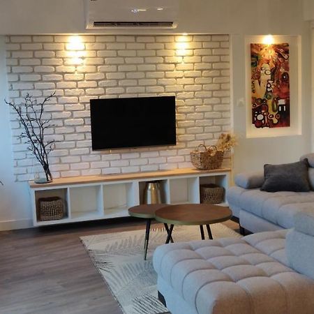Tres Bel Appartement Central, Au Calme Avec Balneo Perpignan Zewnętrze zdjęcie